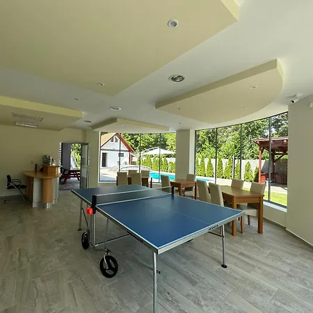 Csaladi 아파트 Balatonszárszó