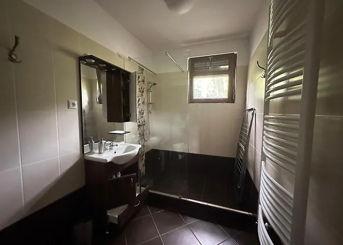 Csaladi 公寓 Balatonszárszó