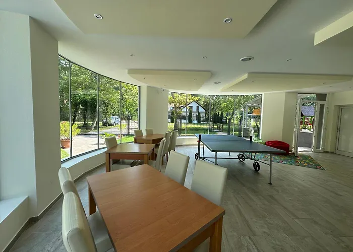 Csaladi * Balatonszárszó